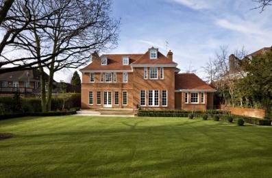 15 Winnington Road 4