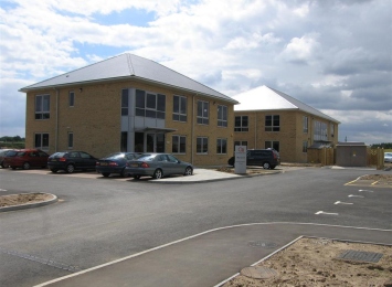 Meridian-Business-Park-2